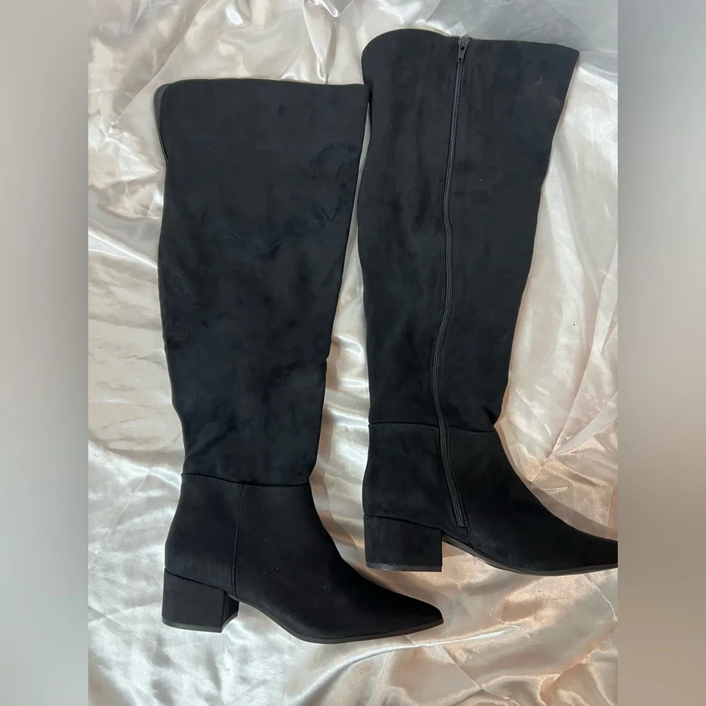ON 34th Gabriellaa Over-the-Knee Women's Boots